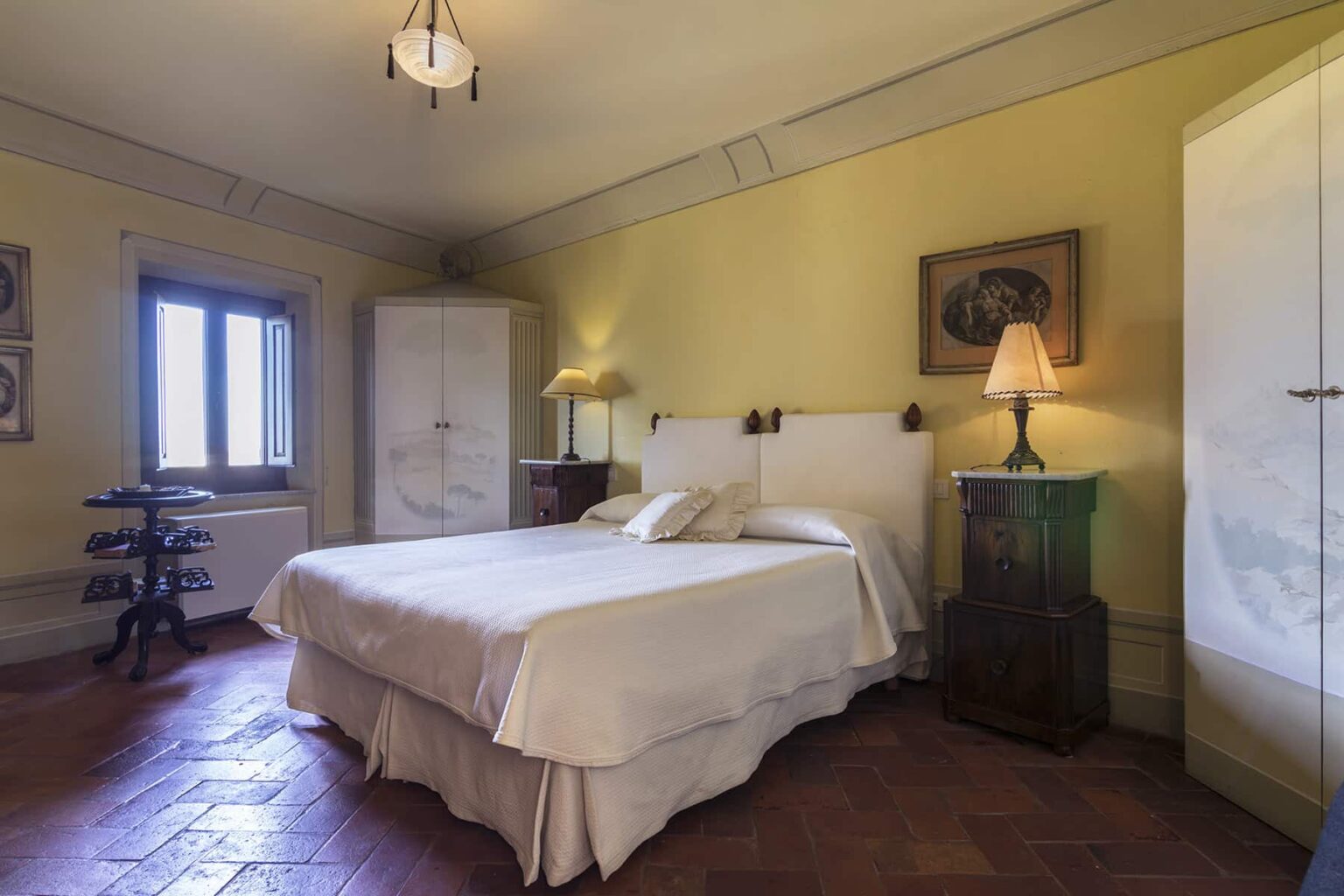 Castelfiorentino Luxury Villa | Tuscany image 40 | Only on SopranoVillas