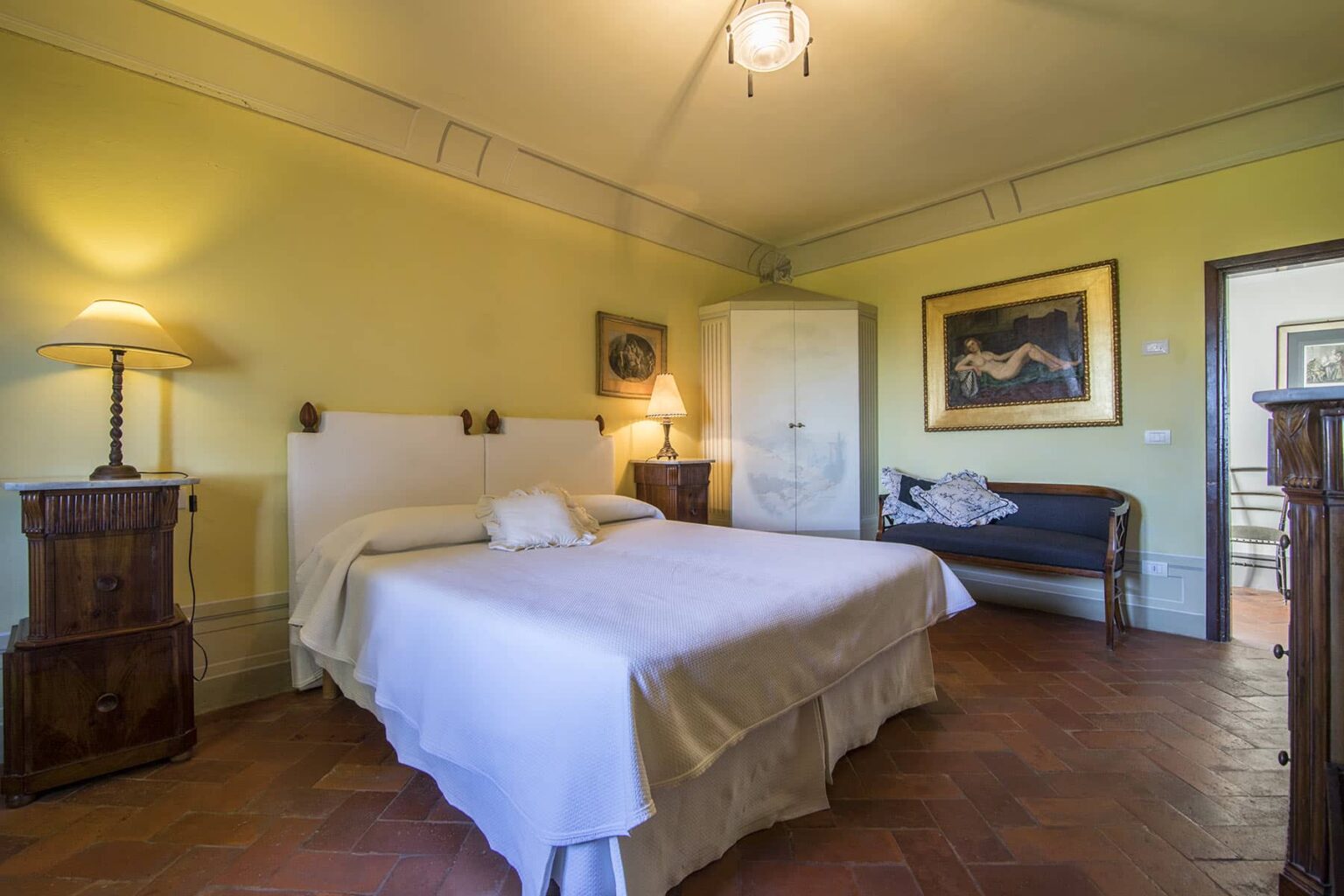 Castelfiorentino Luxury Villa | Tuscany image 39 | Only on SopranoVillas