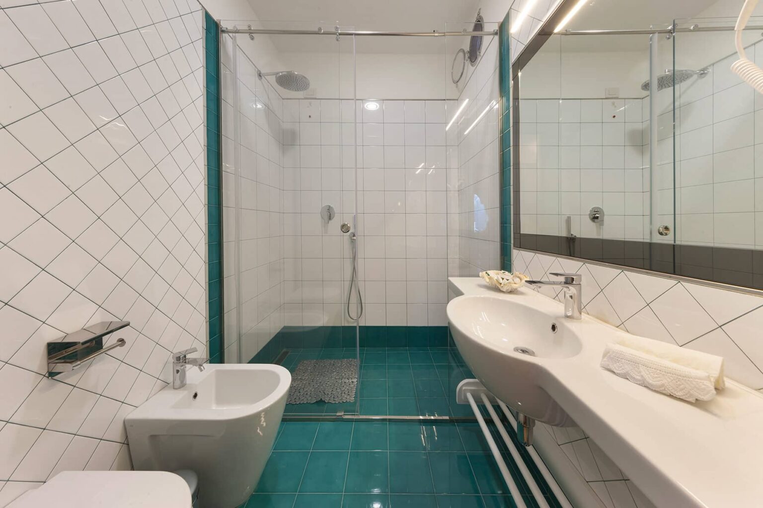 Sorrento Exclusive Villa | Amalfi Coast image 26 | Only on SopranoVillas