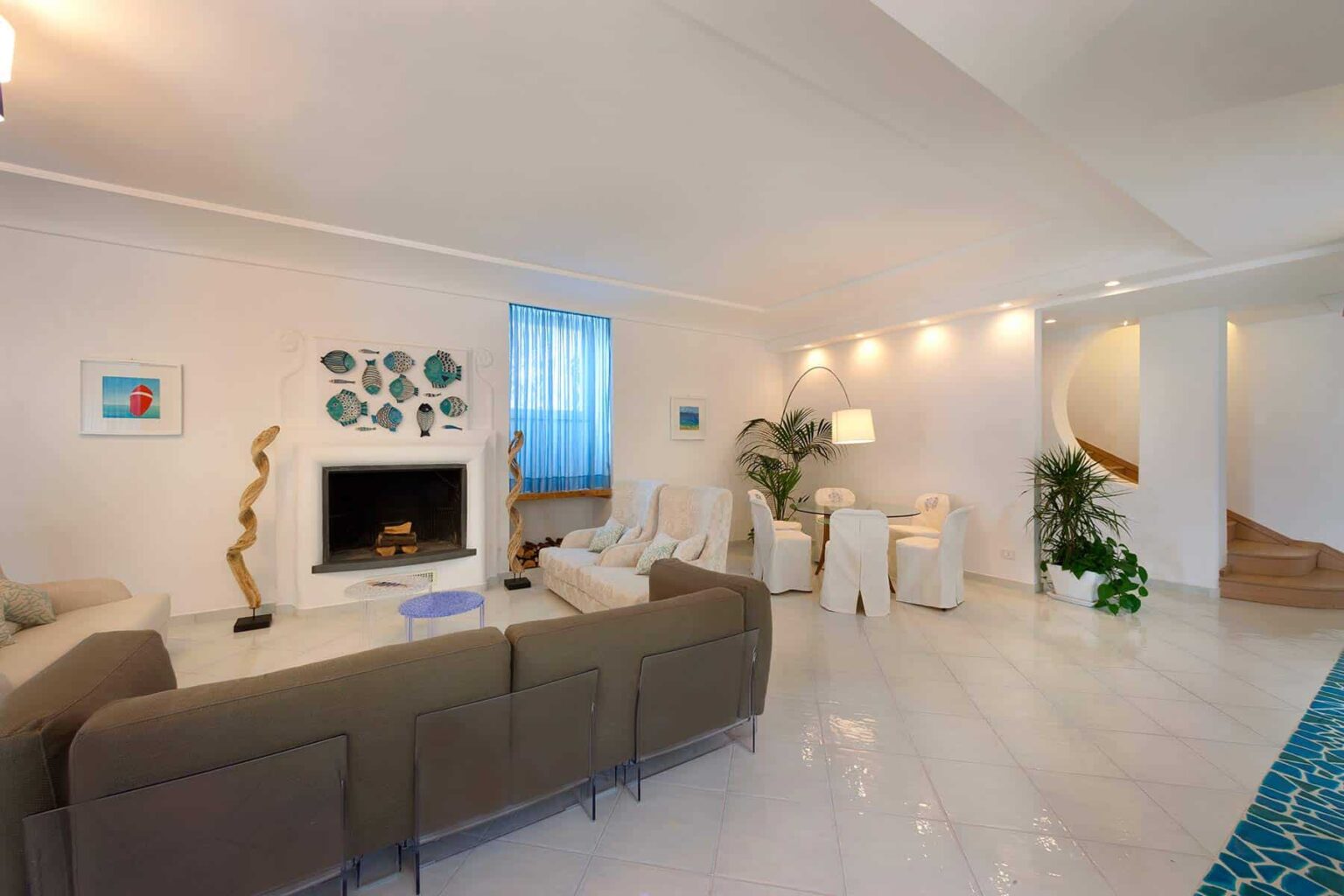 Sorrento Beach Villa | Amalfi Coast image 8 | Only on SopranoVillas