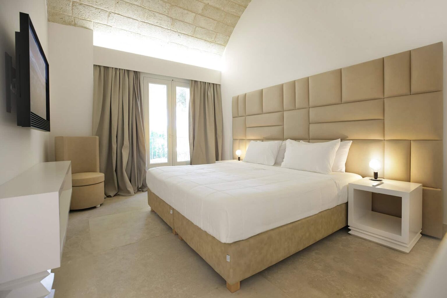 Lecce Five-Star Masseria | Puglia image 35 | Only on SopranoVillas