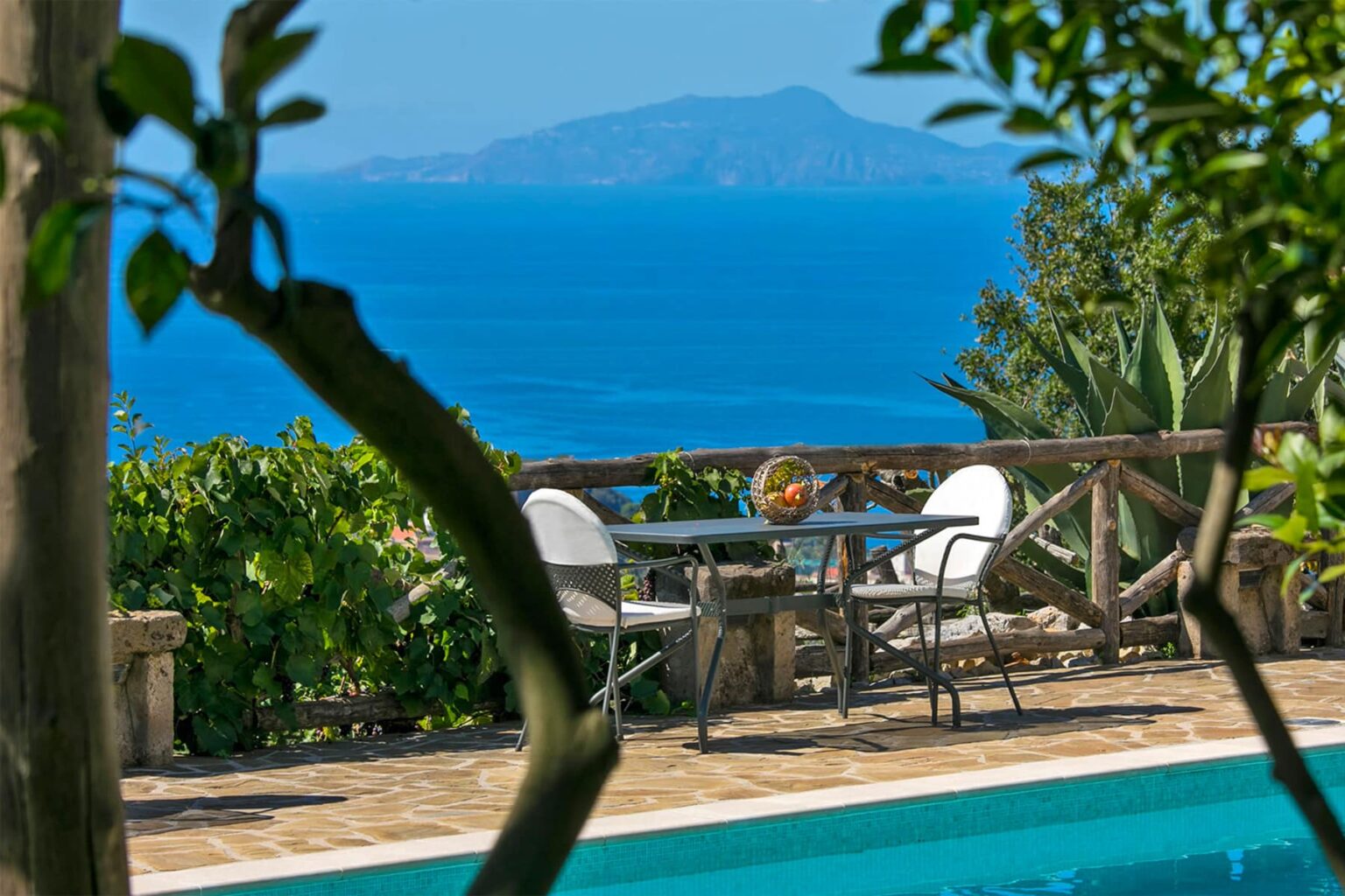 Sorrento Large Villa | Amalfi Coast image 2 | Only on SopranoVillas