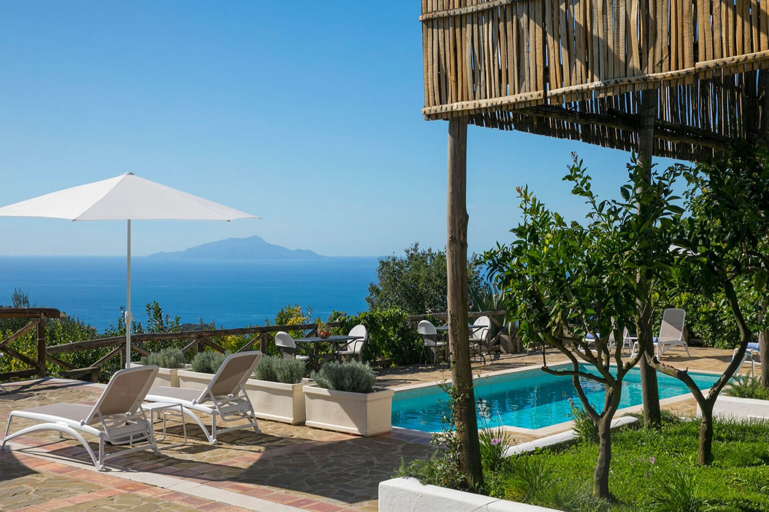 Sorrento Large Villa | Amalfi Coast image 6 | Only on SopranoVillas