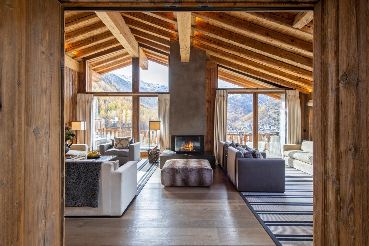 Zermatt Elegant Chalet  | Swiss Alps image 5 | Only on SopranoVillas