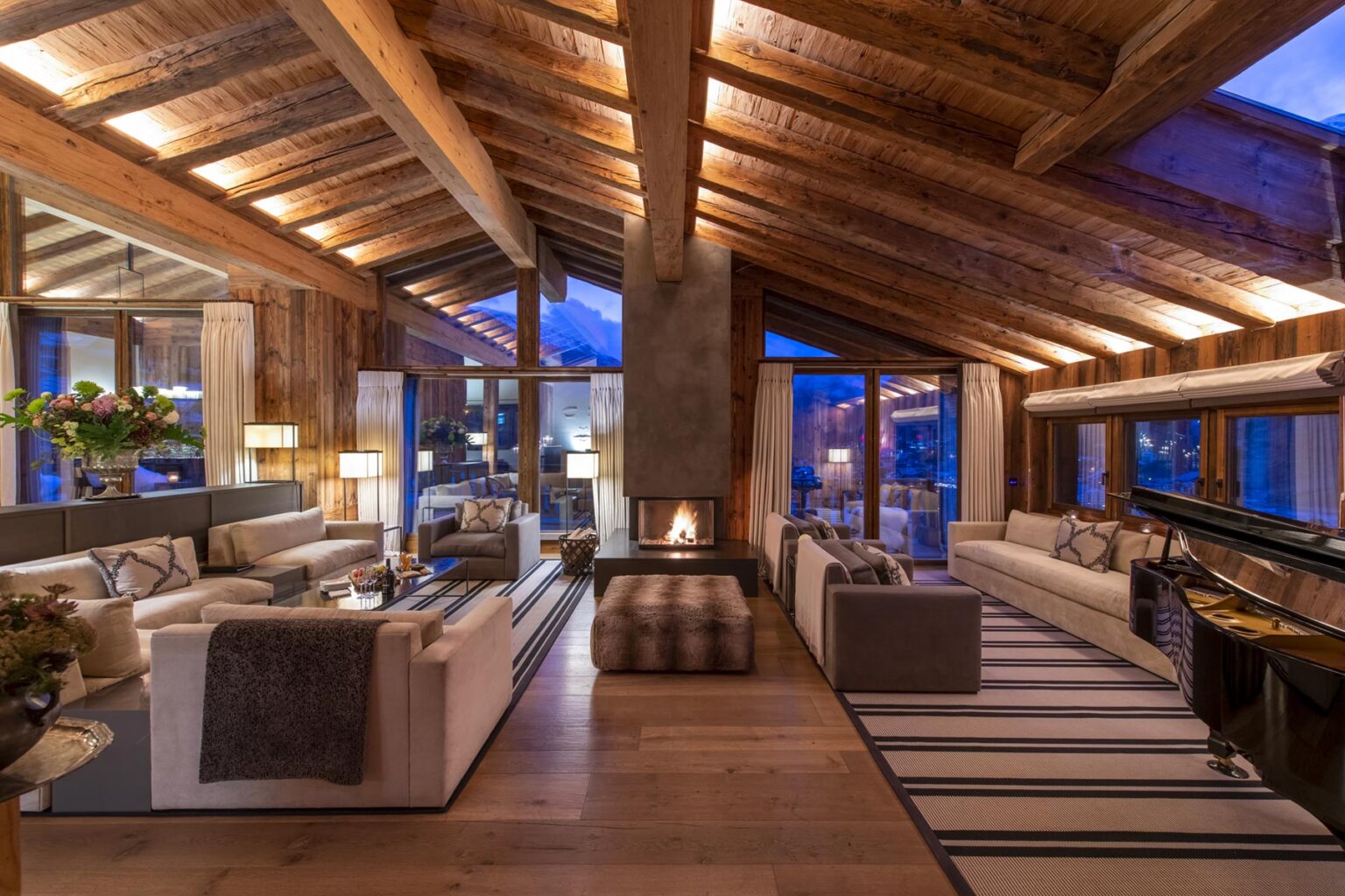 Zermatt Elegant Chalet  | Swiss Alps image 15 | Only on SopranoVillas