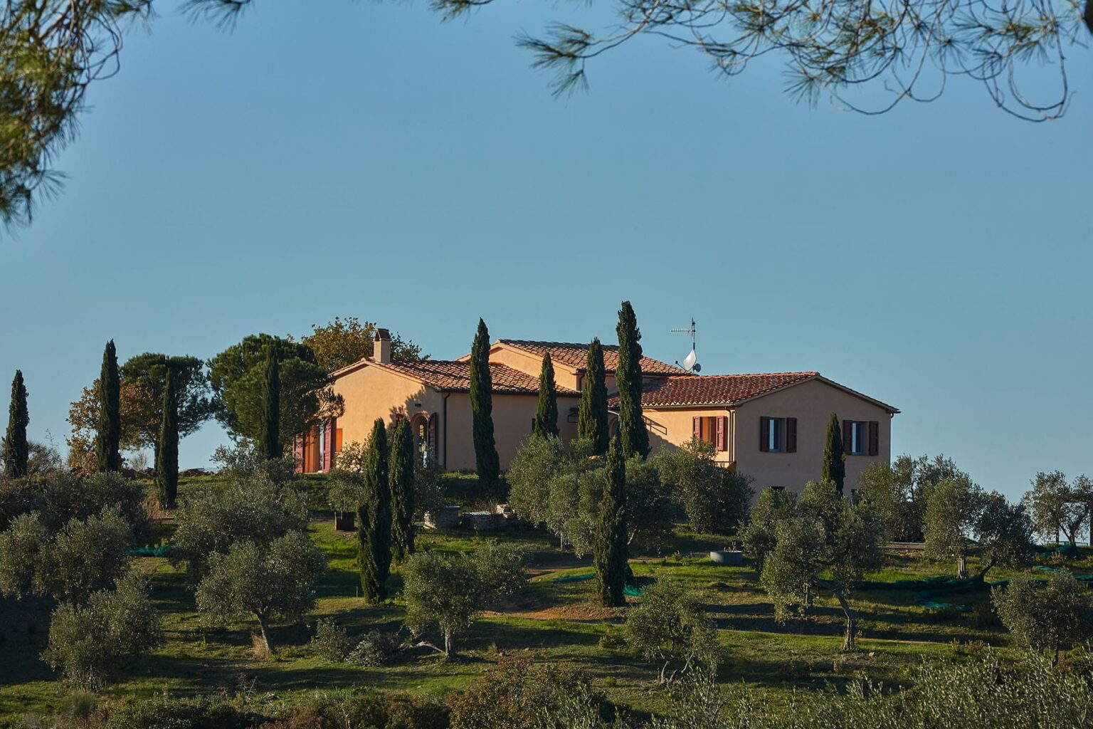 Maremma Hilltop Villa | Tuscany image 2 | Only on SopranoVillas