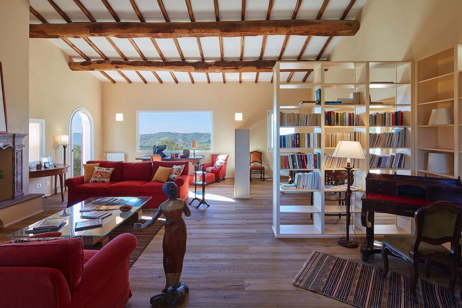 Maremma Hilltop Villa | Tuscany image 5 | Only on SopranoVillas