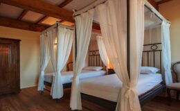  | Only on SopranoVillas