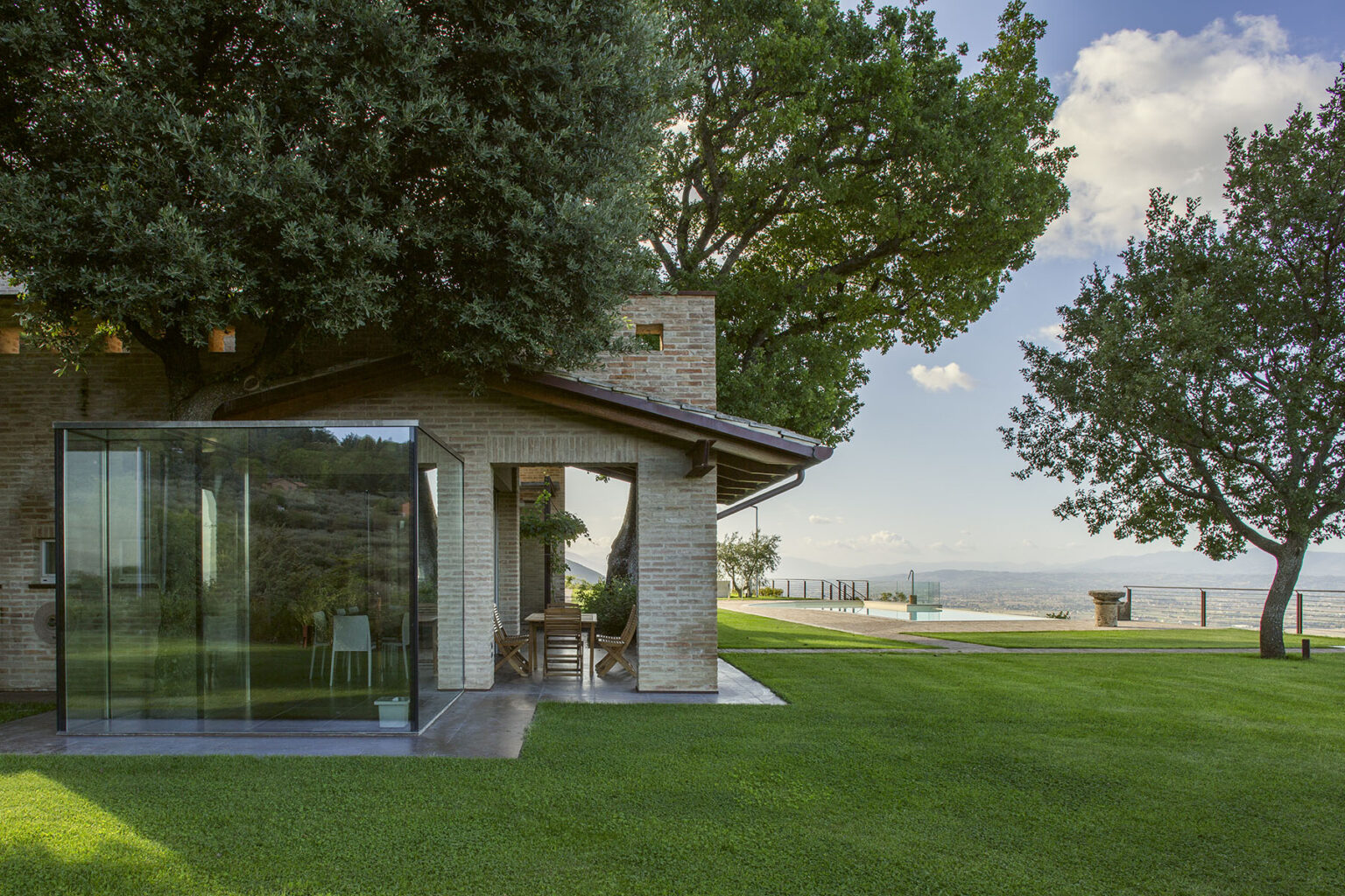 Assisi Design Villa | Umbria image 8 | Only on SopranoVillas