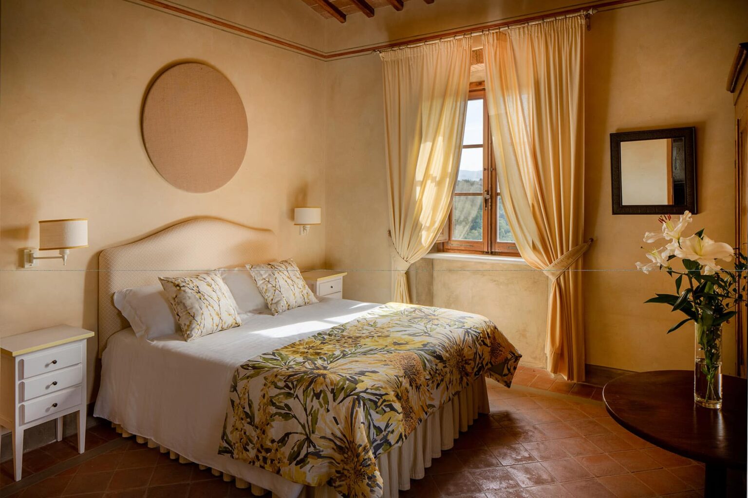 Chianti Villa with Spa | Tuscany image 14 | Only on SopranoVillas