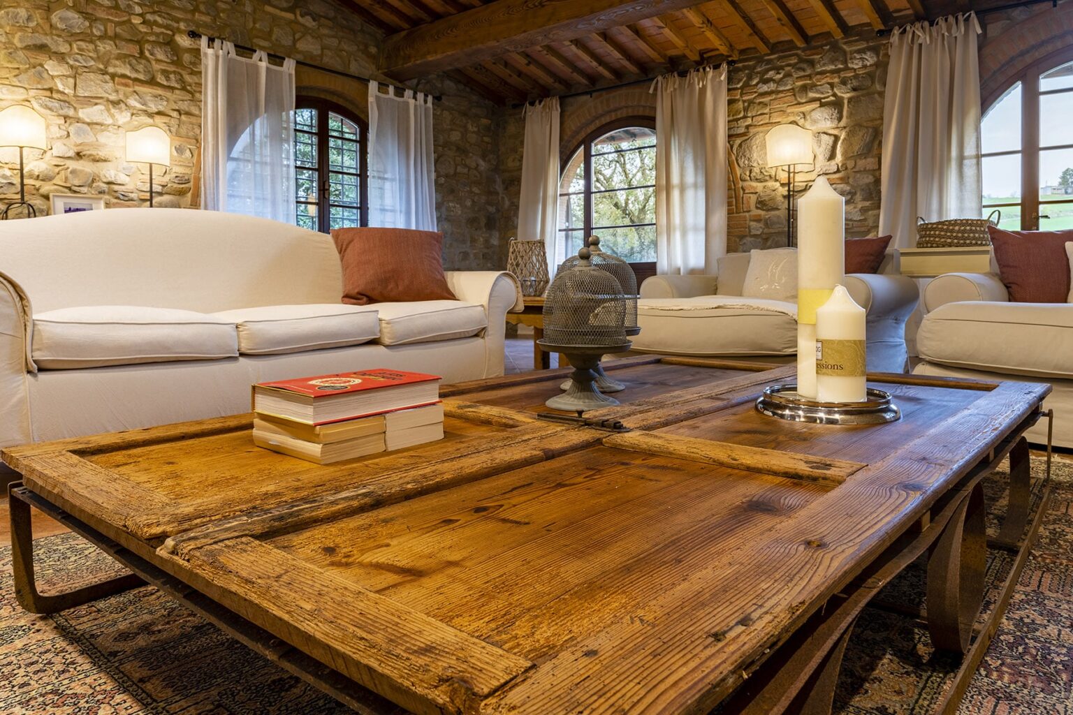 Chianti Enchanting Farmhouse | Tuscany image 12 | Only on SopranoVillas