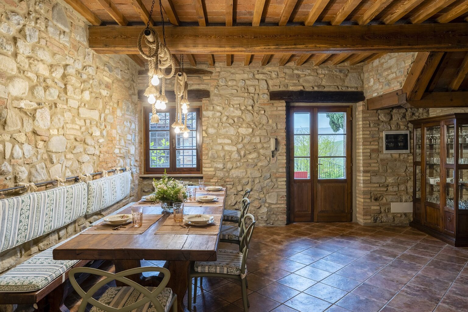 Chianti Enchanting Farmhouse | Tuscany image 16 | Only on SopranoVillas