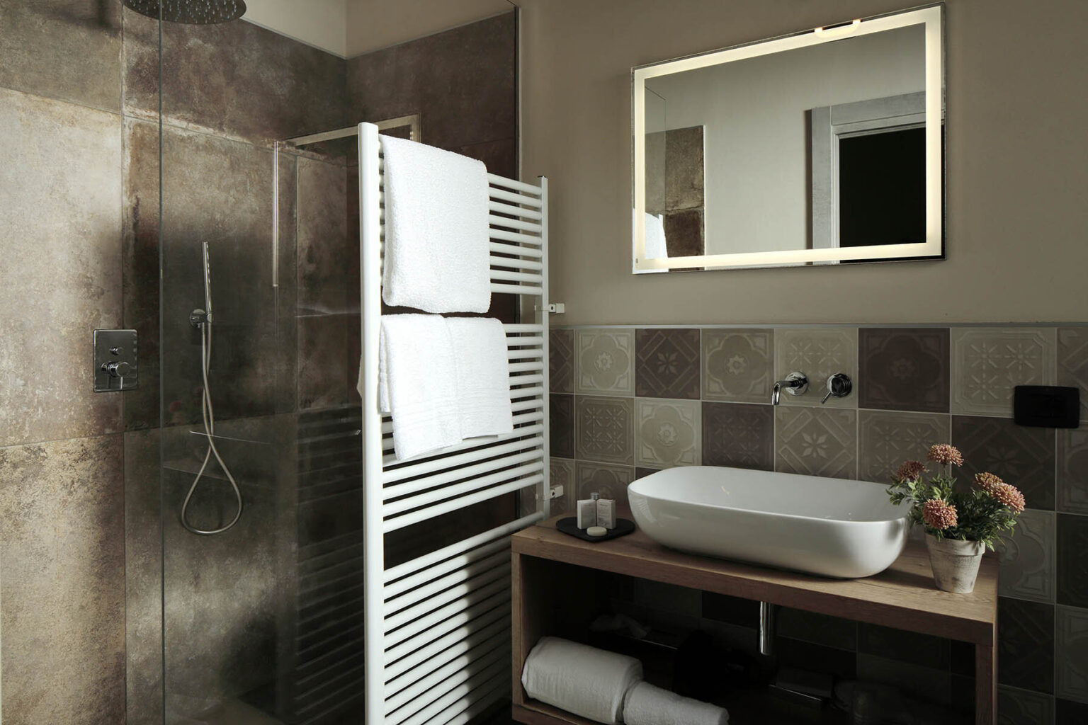 Perugia Modern Villa | Umbria image 22 | Only on SopranoVillas