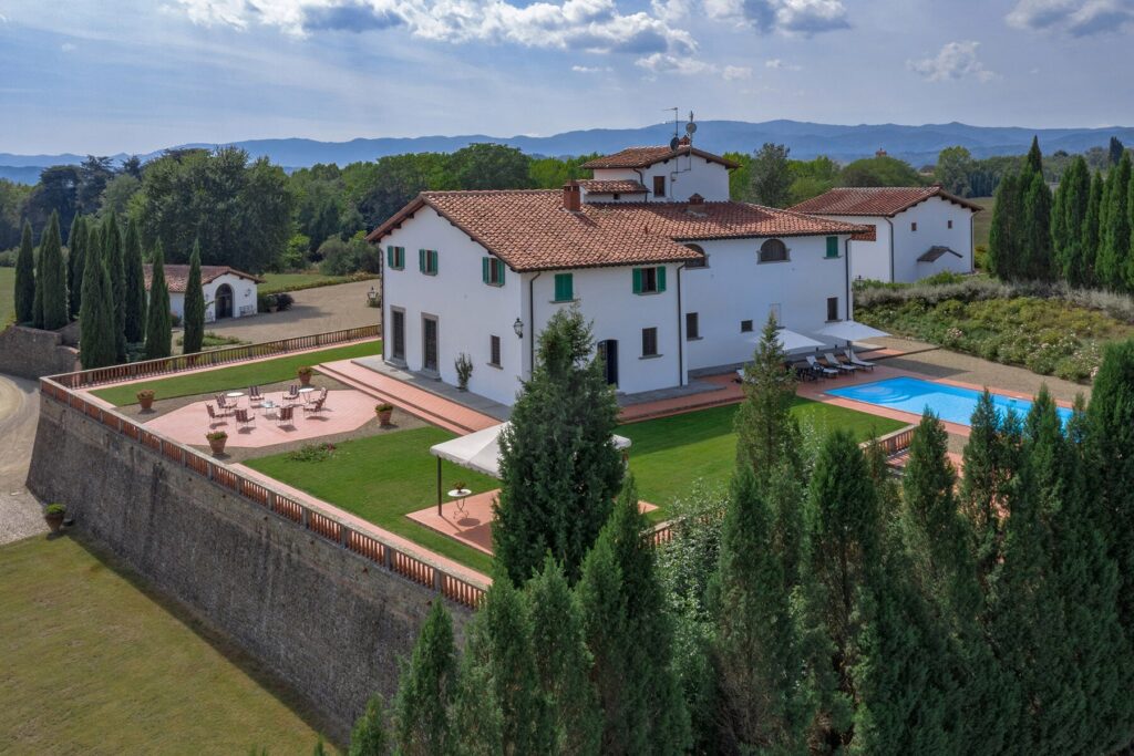  | Only on SopranoVillas