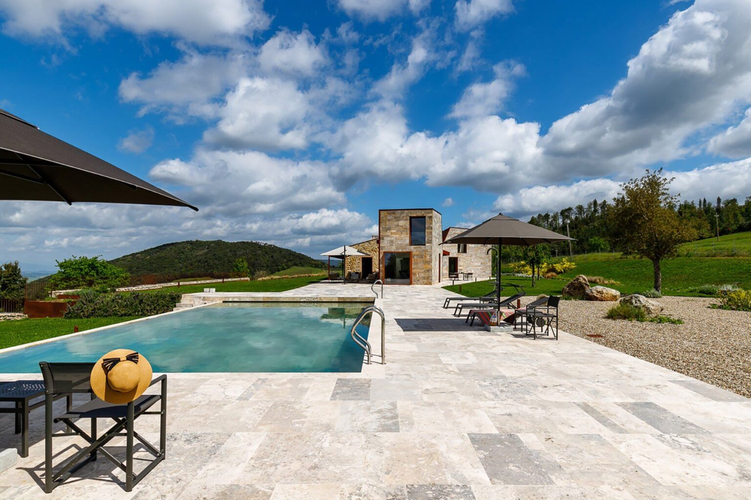 Volterra Design Villa | Tuscany image 11 | Only on SopranoVillas