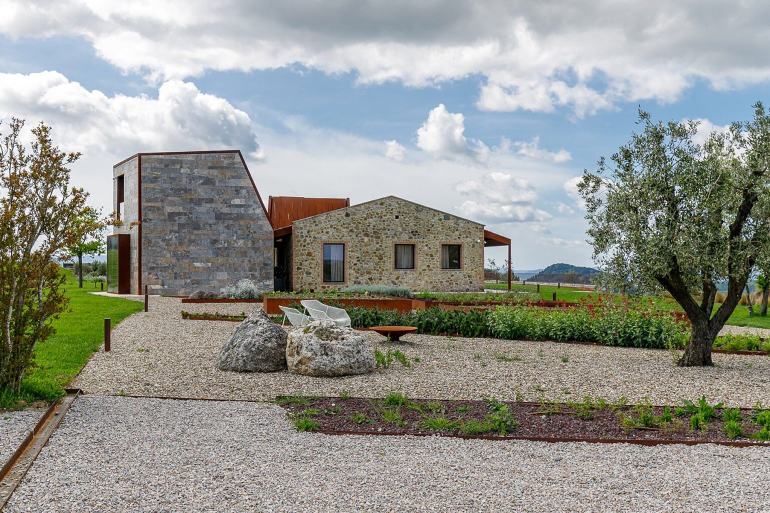 Volterra Design Villa | Tuscany image 49 | Only on SopranoVillas