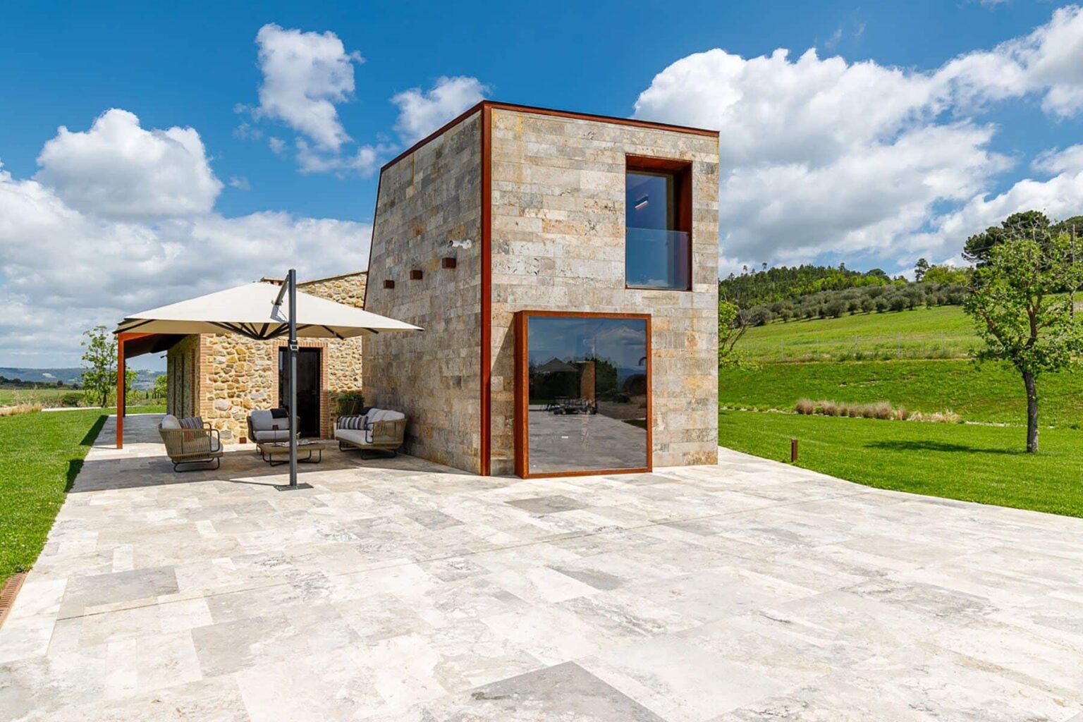 Volterra Design Villa | Tuscany image 14 | Only on SopranoVillas