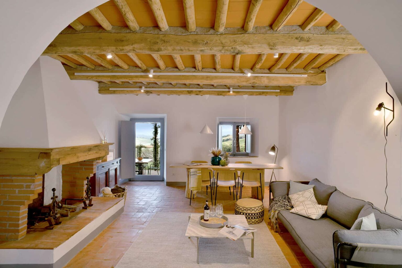 Chianti Large Villa | Tuscany image 11 | Only on SopranoVillas