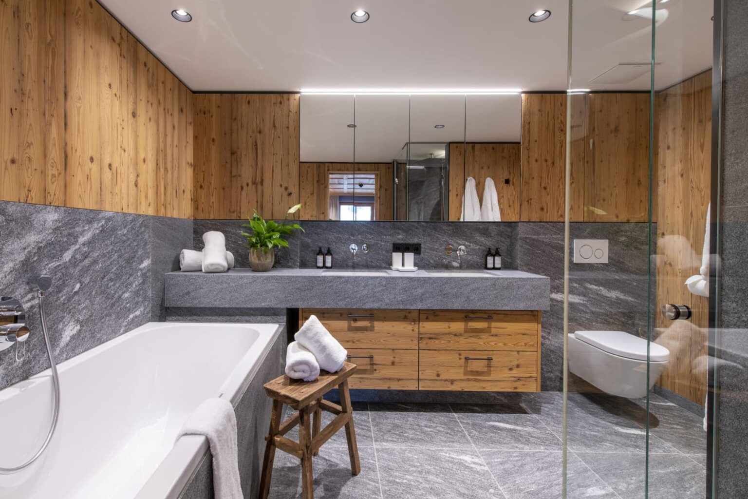Lech Chalet Design Apartment | Austrian Alps image 12 | Only on SopranoVillas