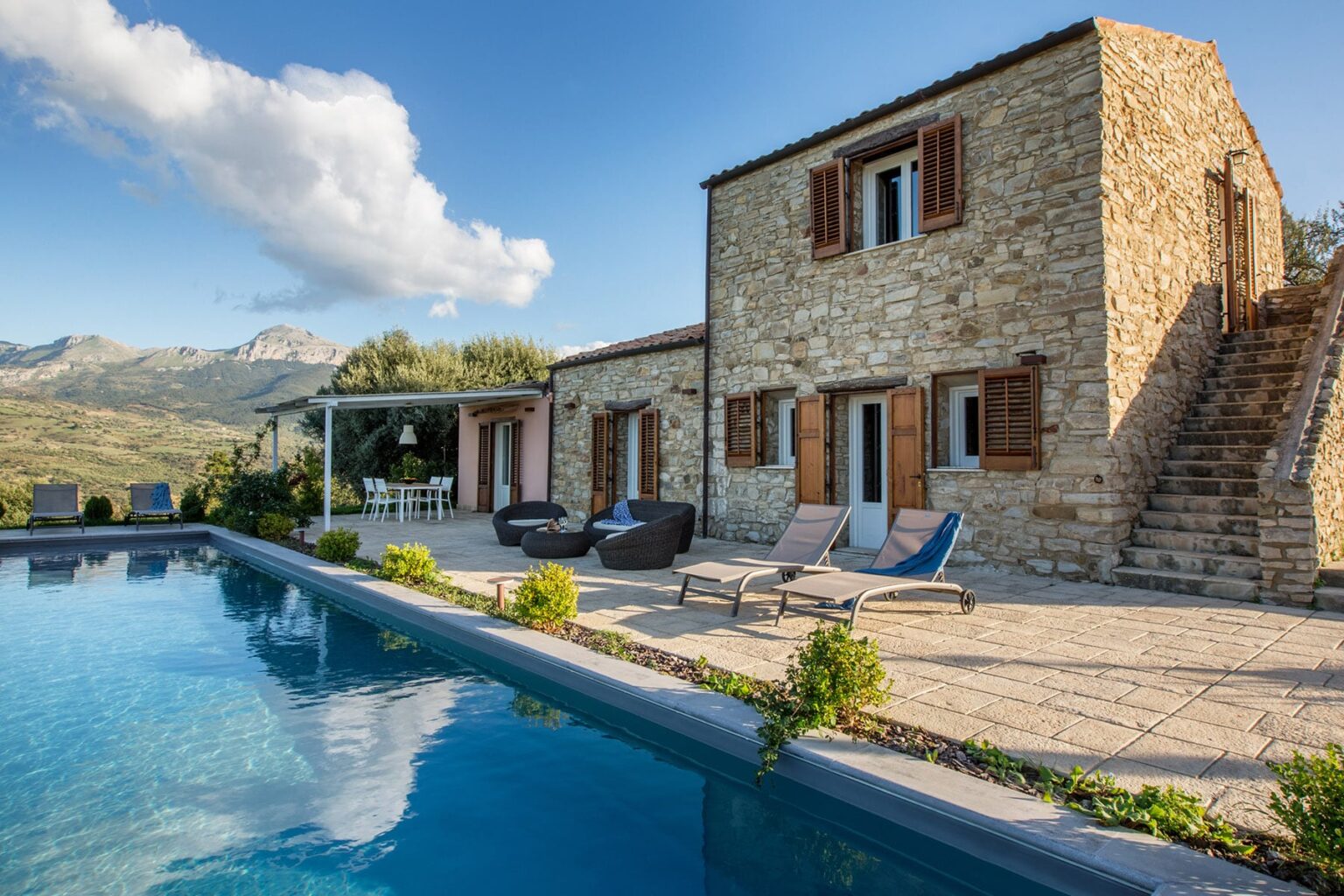 Campofelice Seaview Villa Sicily | Only on SopranoVillas