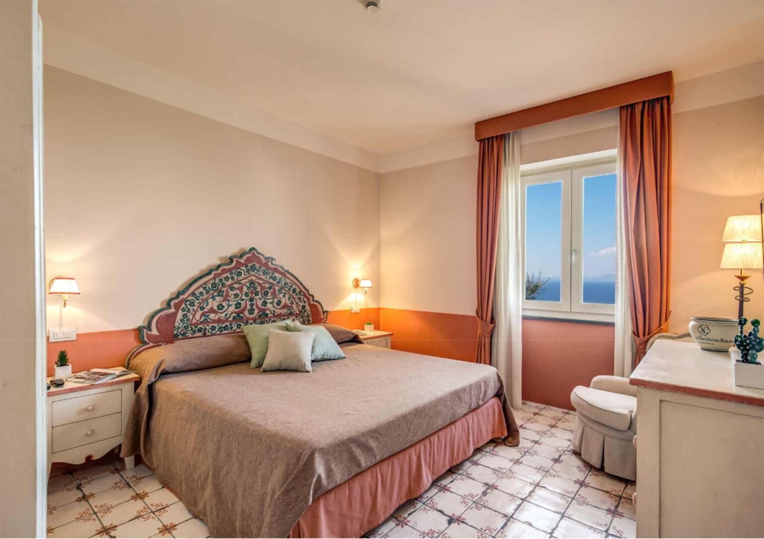 Sorrento Grand Mansion | Amalfi Coast image 22 | Only on SopranoVillas