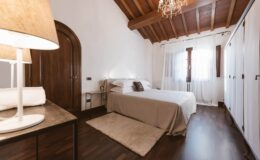  | Only on SopranoVillas