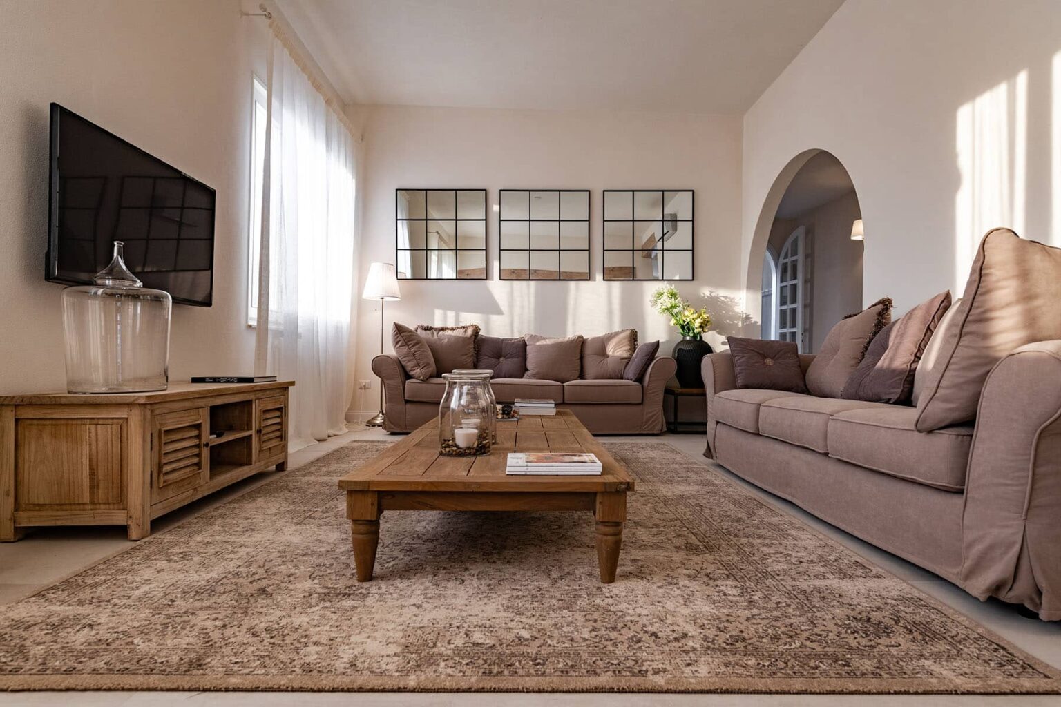 Enchanting Countryside Villa | Tuscany image 27 | Only on SopranoVillas