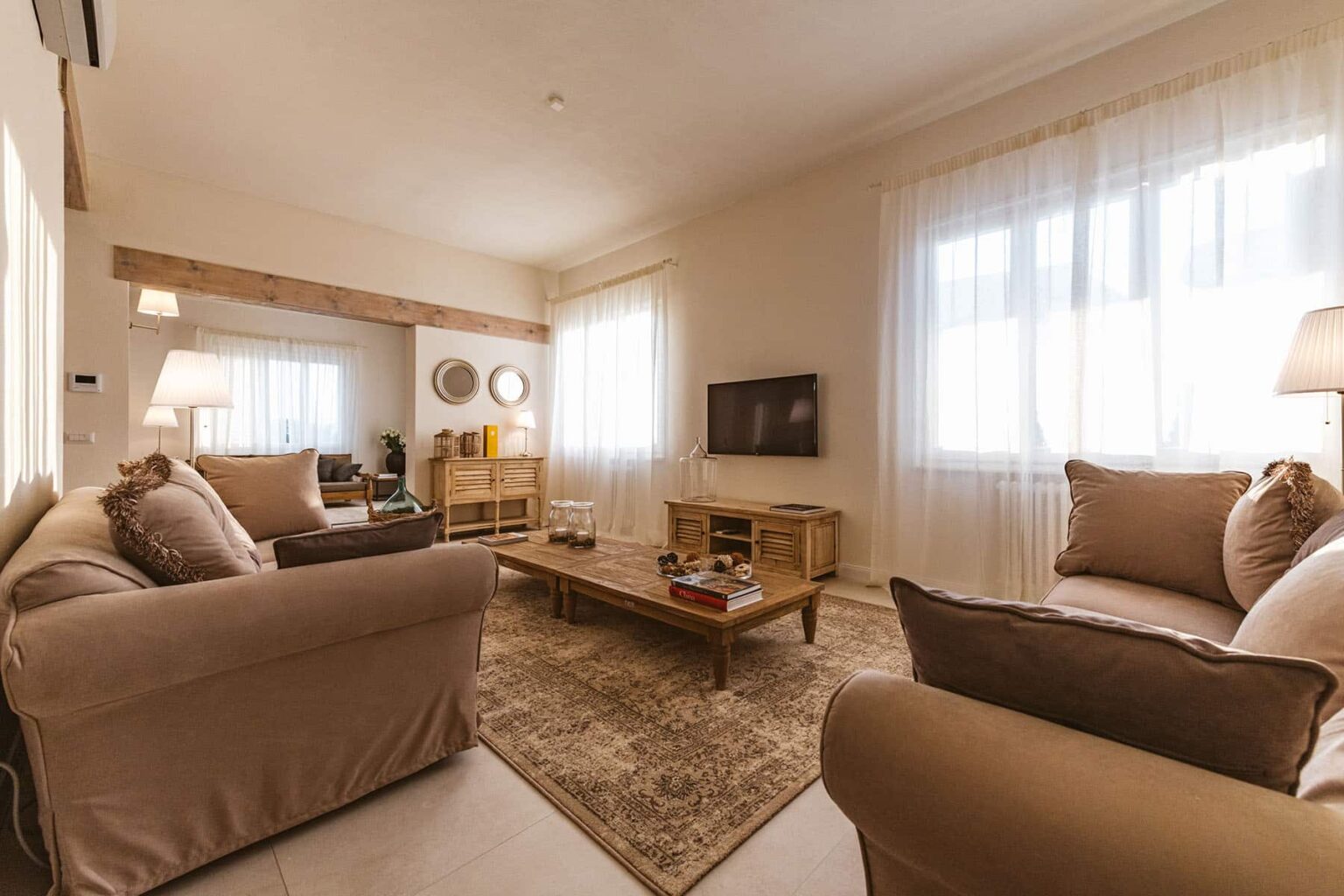 Enchanting Countryside Villa | Tuscany image 25 | Only on SopranoVillas
