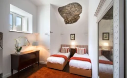  | Only on SopranoVillas