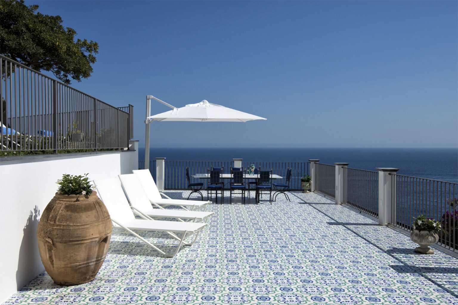 Amalfi Seafront Villa | Amalfi Coast image 6 | Only on SopranoVillas