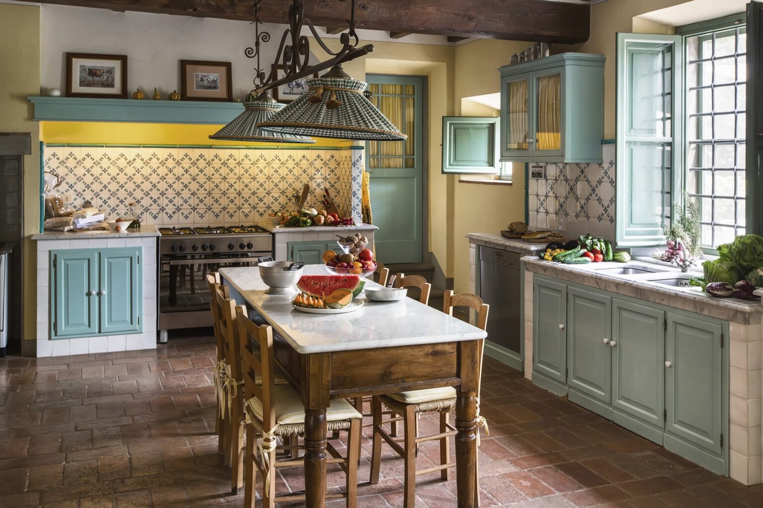 Florence Stylish Villa | Tuscany image 16 | Only on SopranoVillas