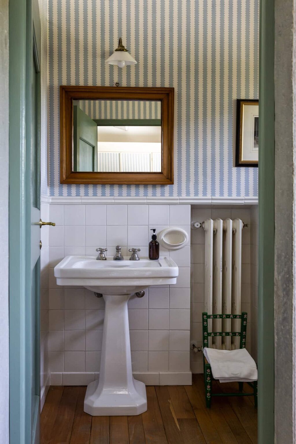 Florence Stylish Villa | Tuscany image 26 | Only on SopranoVillas