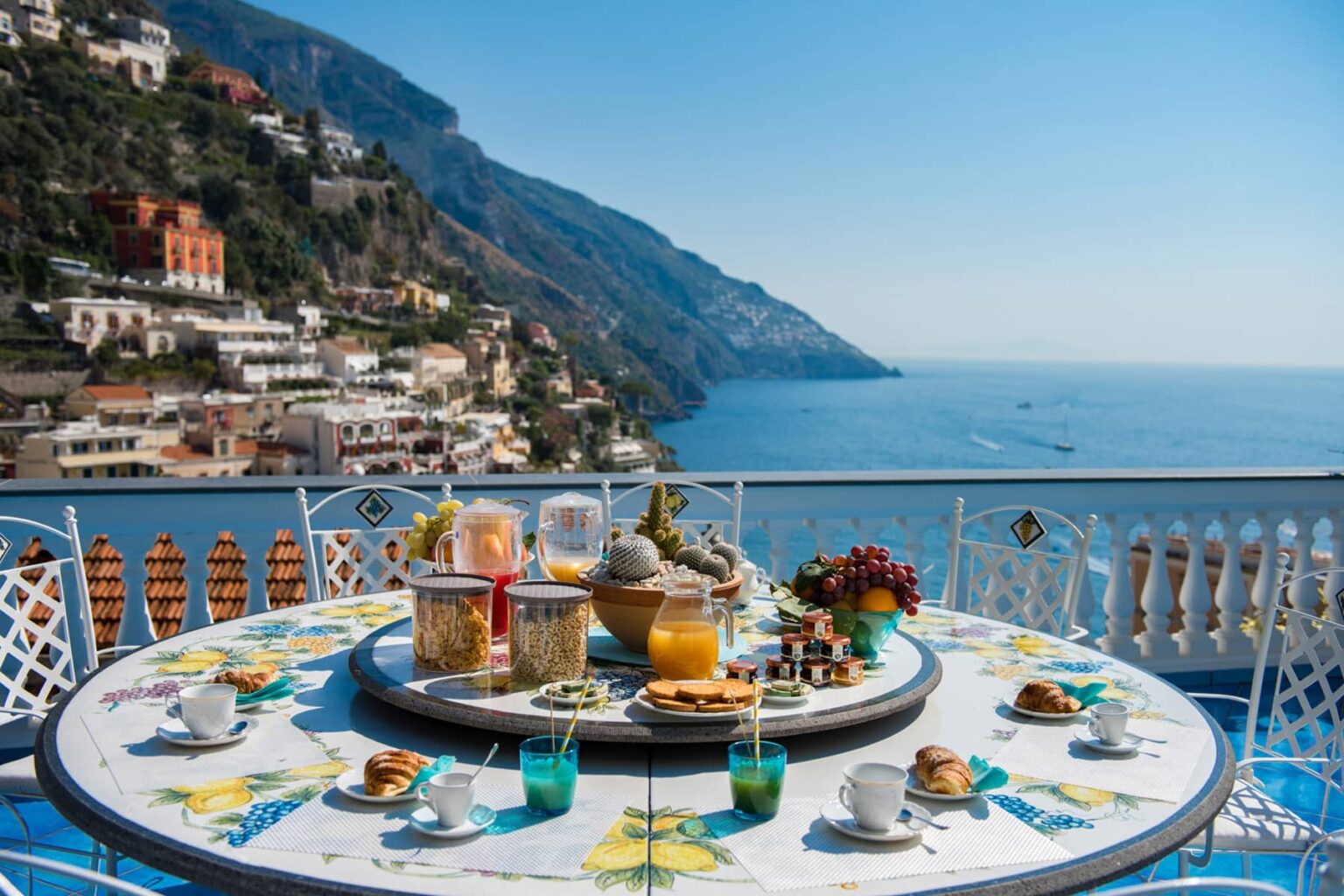 Positano Exclusive Villa | Amalfi Coast image 7 | Only on SopranoVillas