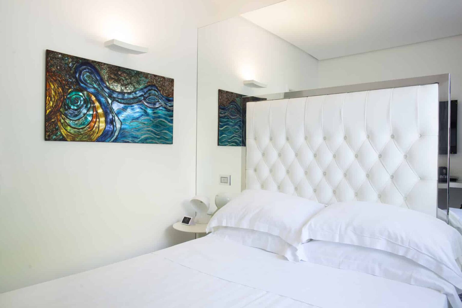 Capri White Design Villa | Amalfi Coast image 29 | Only on SopranoVillas