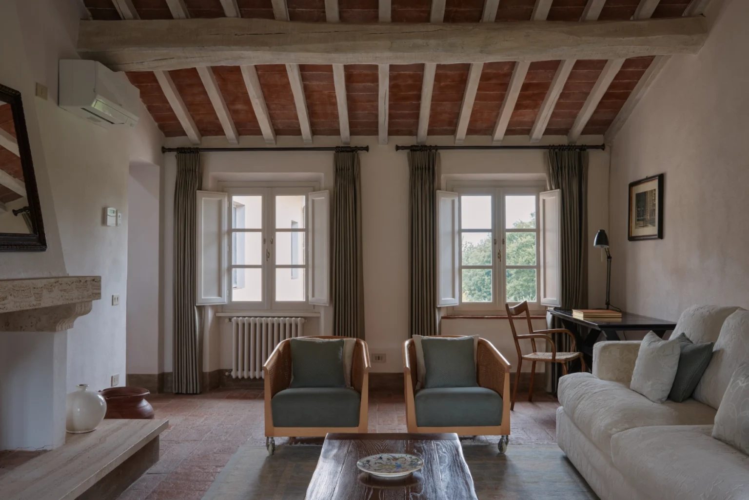 Pisa Villa With Heated Pool | Tuscany image 14 | Only on SopranoVillas
