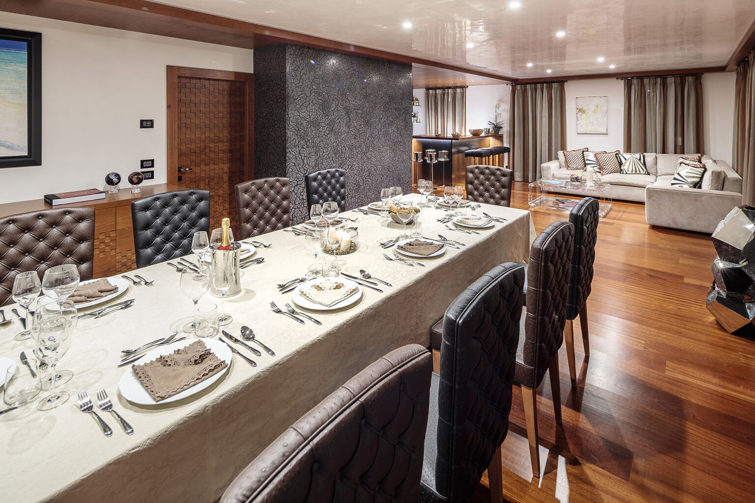 Cortina Super Luxury Chalet | Italian Alps image 7 | Only on SopranoVillas