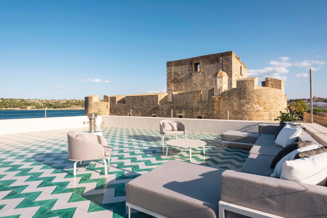 Syracuse Seafront Tower Villa | Sicily