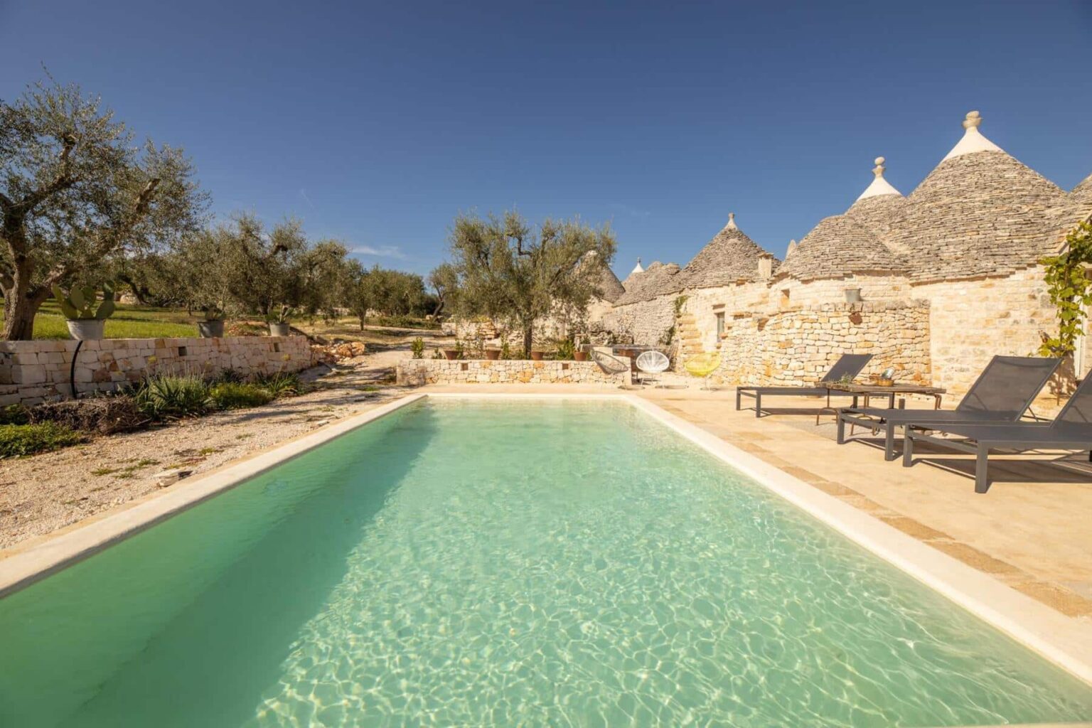 Locorotondo Family Trulli | Puglia image 6 | Only on SopranoVillas