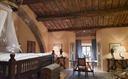 | Only on SopranoVillas