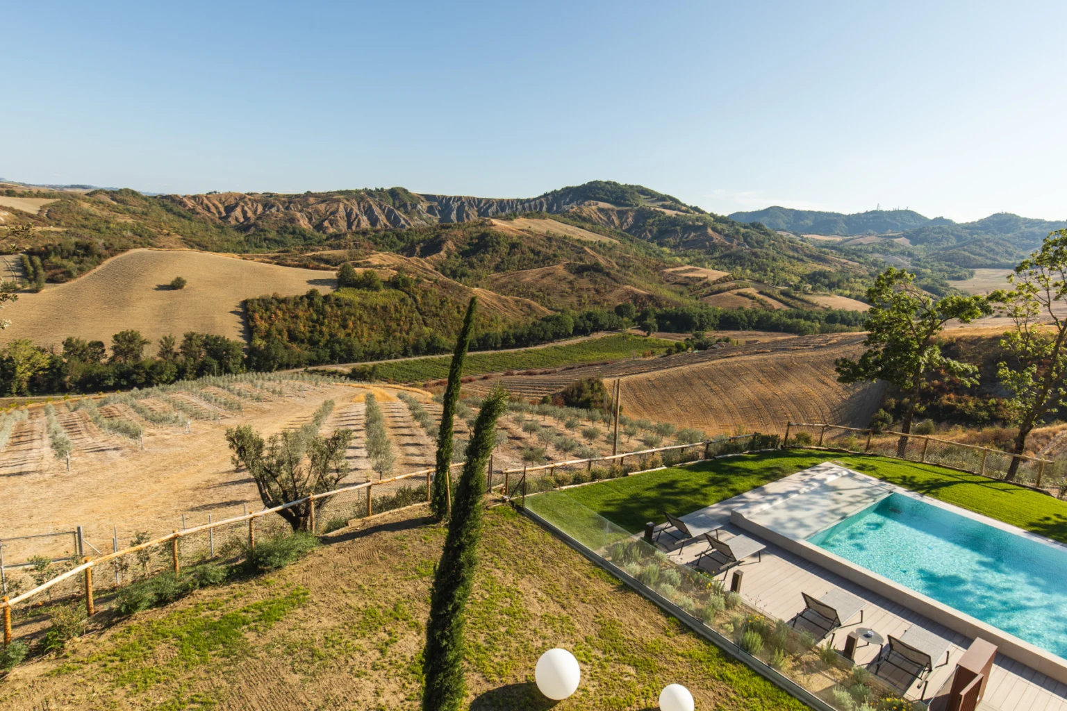 Bolognese Hills Enchanting Villa | Emilia Romagna image 12 | Only on SopranoVillas