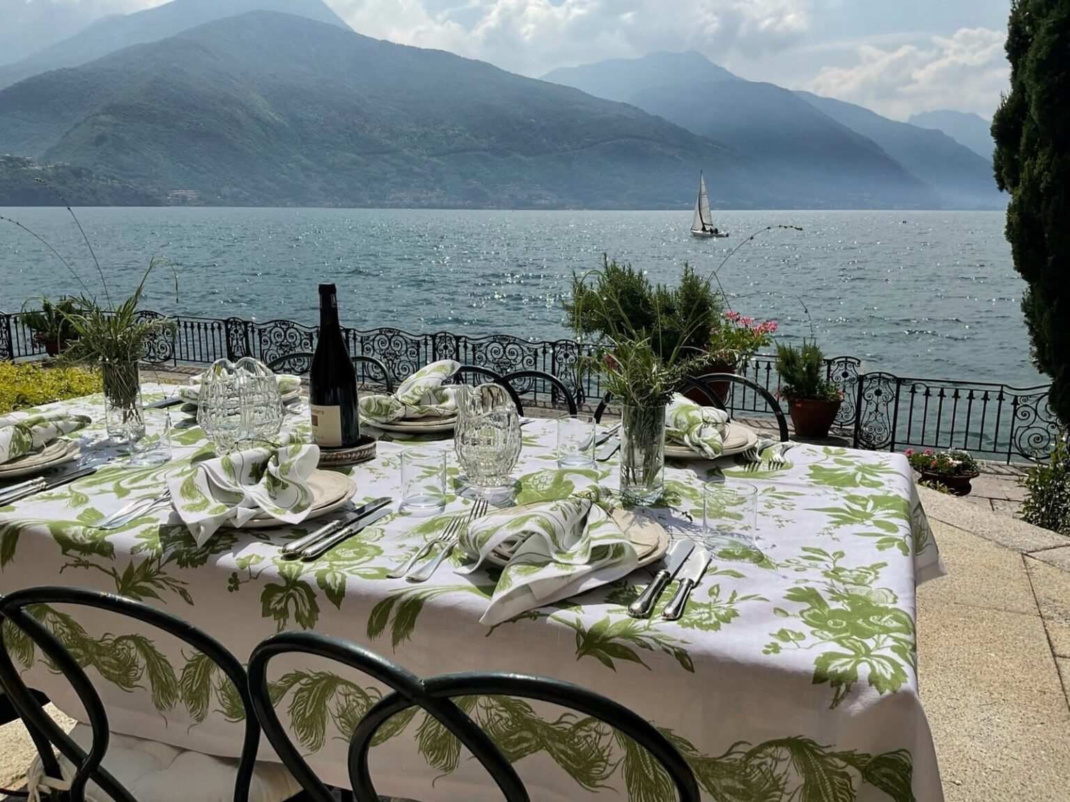 Lakefront Historic Mansion | Lake Como image 17 | Only on SopranoVillas