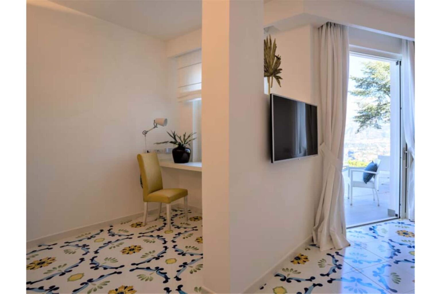 Sorrento Swimming Pool Villa | Amalfi Coast image 22 | Only on SopranoVillas