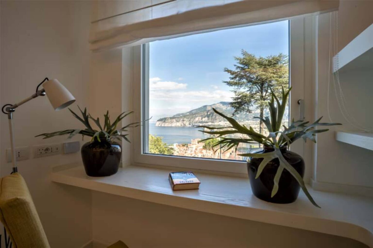 Sorrento Swimming Pool Villa | Amalfi Coast image 12 | Only on SopranoVillas