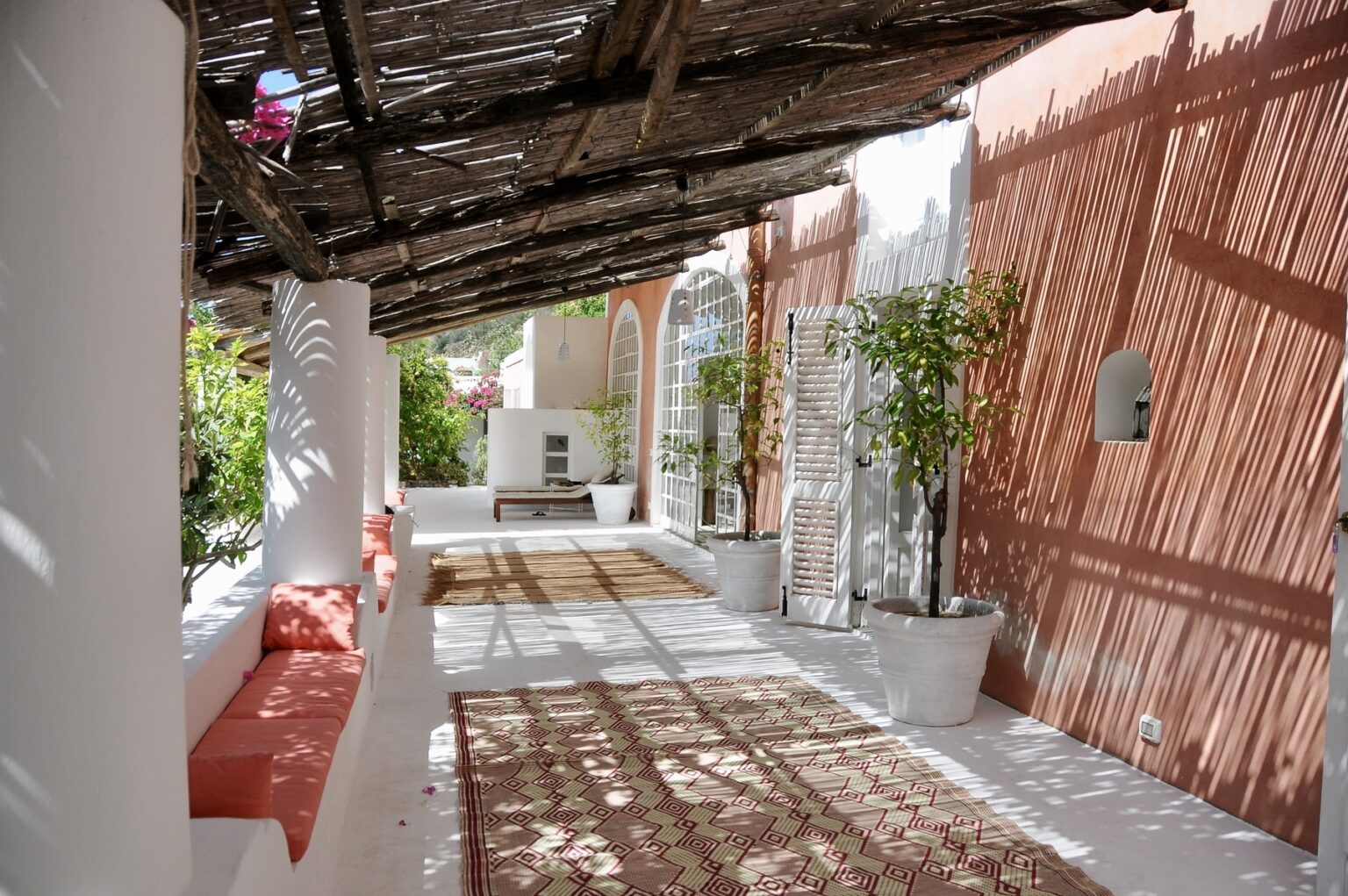 filicudi-villa-for-rent | Only on SopranoVillas