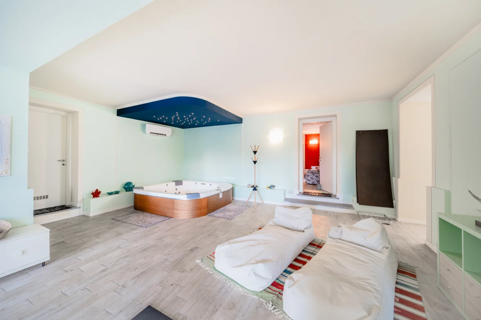 Borromean View Villa | Lake Maggiore image 33 | Only on SopranoVillas