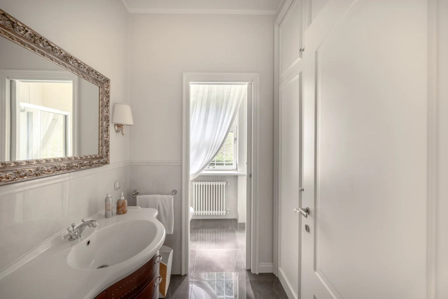 Borromean View Villa | Lake Maggiore image 27 | Only on SopranoVillas