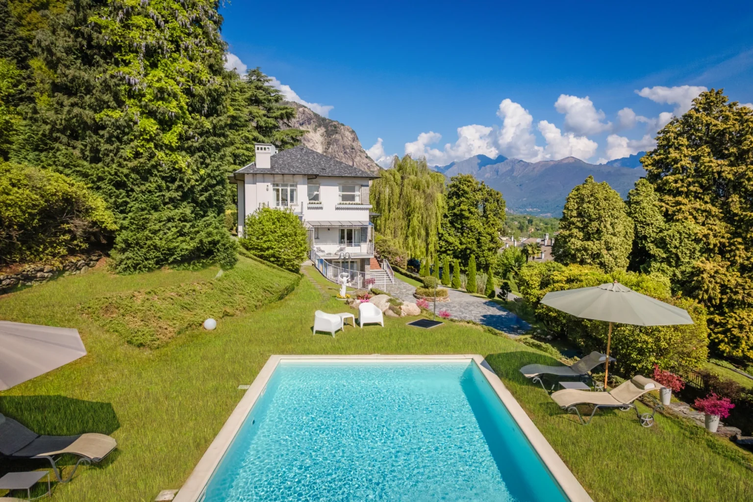 Borromean View Villa | Lake Maggiore image 1 | Only on SopranoVillas