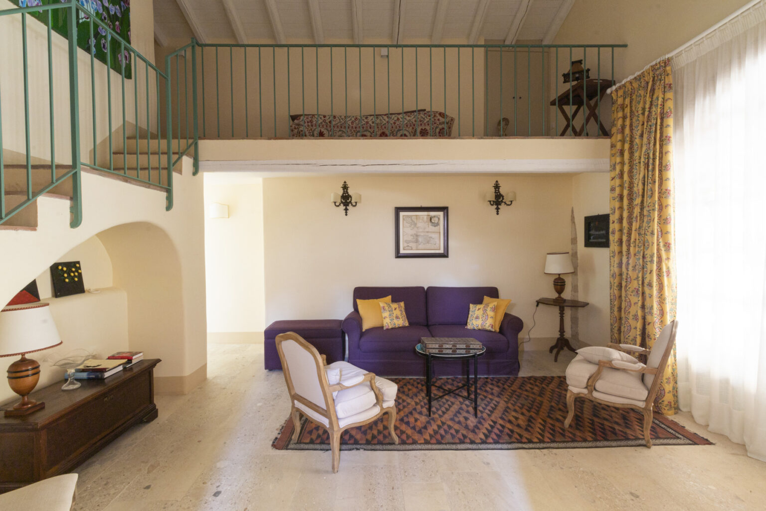 Catania Fully Staffed Villa | Sicily image 15 | Only on SopranoVillas
