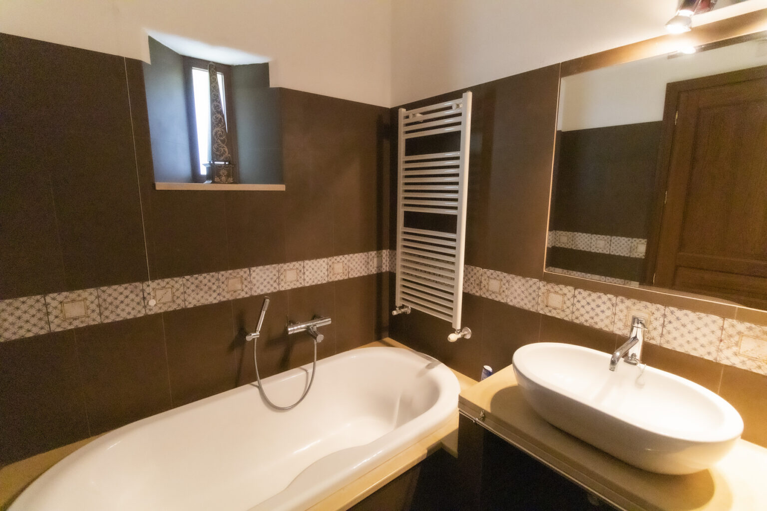 Catania Fully Staffed Villa | Sicily image 35 | Only on SopranoVillas