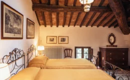  | Only on SopranoVillas